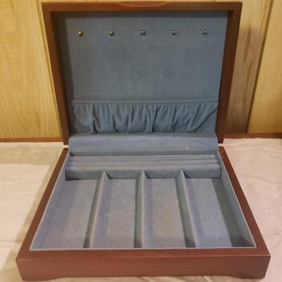 Tizo Striped Jewelry Box, Eureka MFG Co Jewelry Box and More (M-KD)