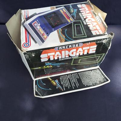 Vintage PacMan2 and Stargate Handheld Games (OB4-BBL)