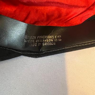 Hats & Gloves (DR-MG)