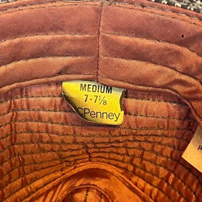 Hats & Gloves (DR-MG)