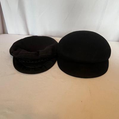 Hats & Gloves (DR-MG)