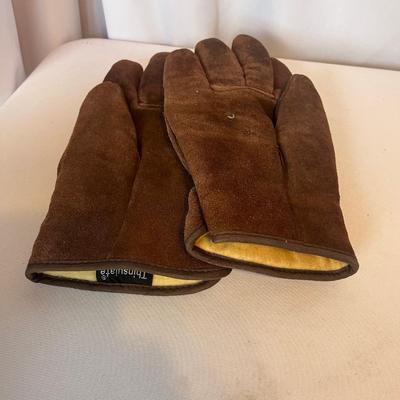 Hats & Gloves (DR-MG)