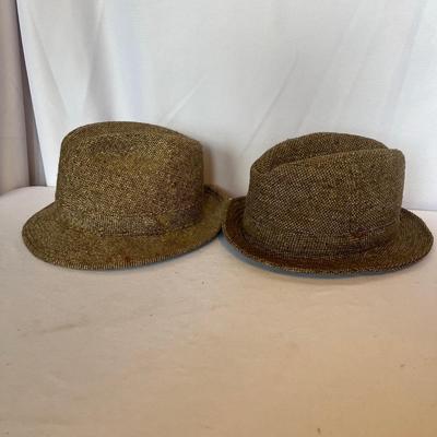 Hats & Gloves (DR-MG)