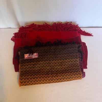 Gloves, Hats & Scarves (DR-MG)