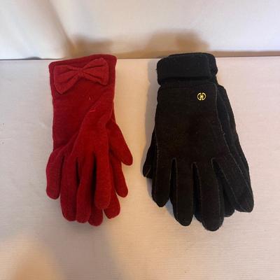 Gloves, Hats & Scarves (DR-MG)