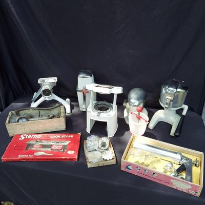 Vintage Kitchen Gadgets (OB4-BBL)