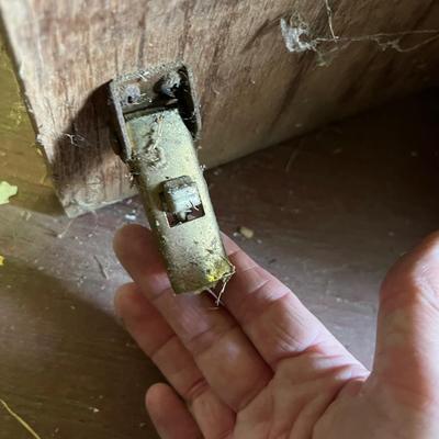 Unique Rustic Wooden Hutch (OB1-RG)