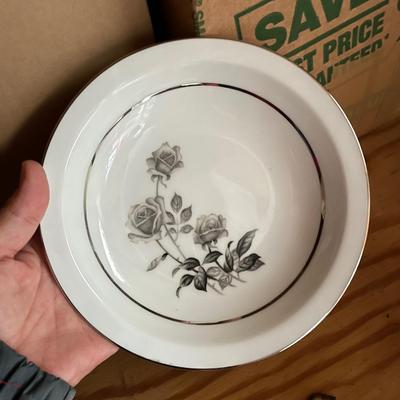 Vintage Nocturne Yamaka Japan Eight Place Setting China Set (OB4-BBL)