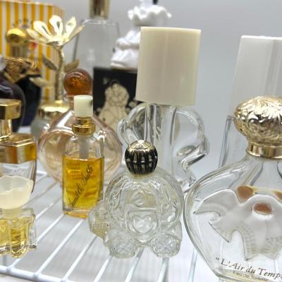 75+ Vintage Perfume Bottles