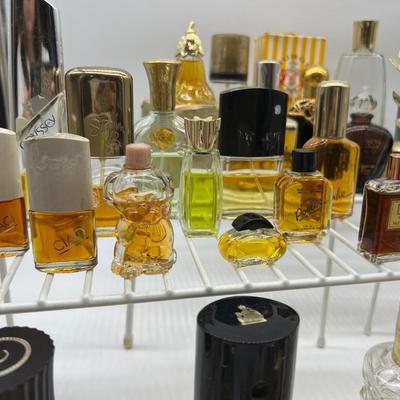 75+ Vintage Perfume Bottles