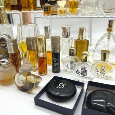 75+ Vintage Perfume Bottles
