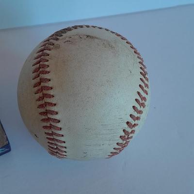Colorado Rockies 20th Anniversary Season Bobble Head Collectible Larry Walker # 6 in series of 10 with field caught baseball