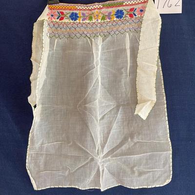 Small Vintage Apron