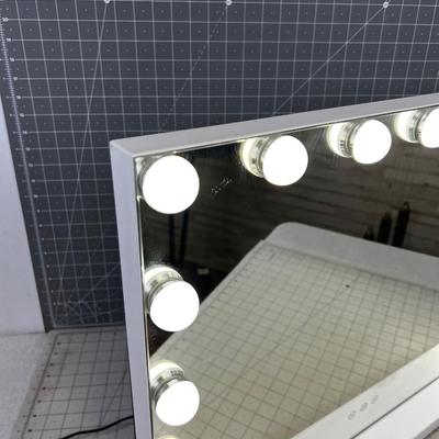 Light UP /Make UP Mirror
