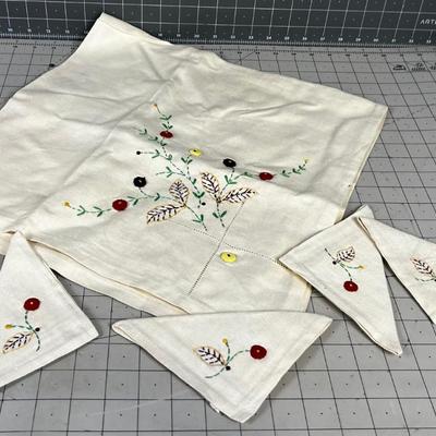 Fabulous Little Tea Table Cloth and napkins