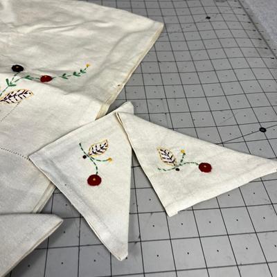 Fabulous Little Tea Table Cloth and napkins