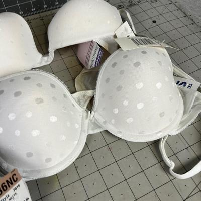 36B and Nearly 36C NEW Bra 