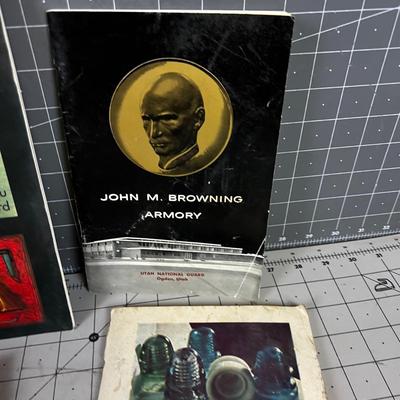 Books for Collectors Of Guns, Bottles and Insulators