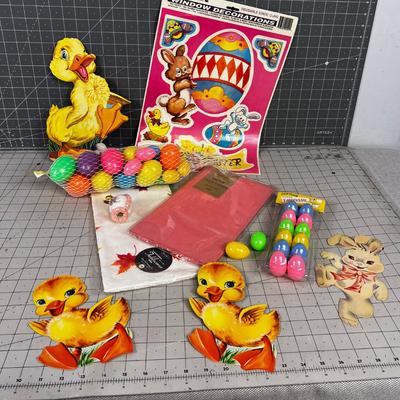 Vintage Easter Lot of DÃ©cor': Eggs, Cut outs, Window and Table Cloth