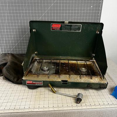 Coleman Stove with Carrying Case