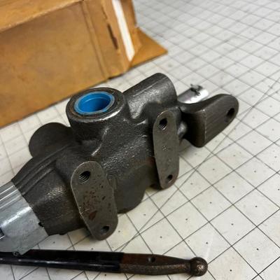 Hydraulic Control Valve 