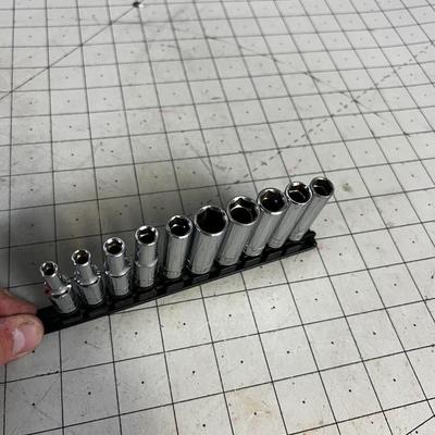 1/4" Drive Deep Well Socket Set 