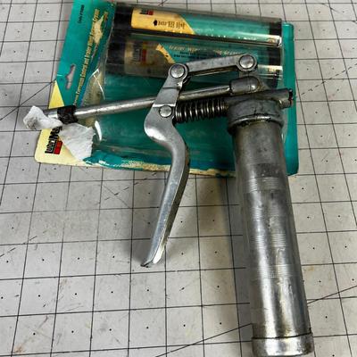  Grease Gun w/Grease