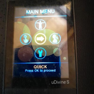 Brookstone massage chair uDevine S OSIM Recliner Feels great anytime!