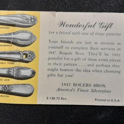 Beautiful Boxed 1847 Rogers Bros. Eternally Yours Flatware set for 8 >> 52 pieces. silverware