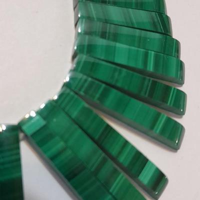 BEAUTIFUL Green Malachite Fan Natural Stone Statement Necklace