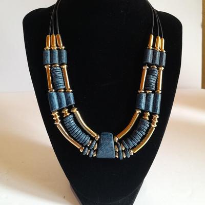 Stunning Blue stone and gold toned beaded necklace with Napier signed ear rings