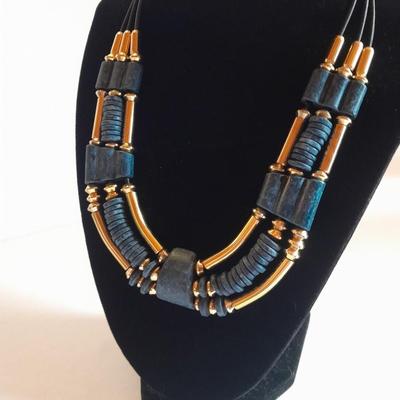 Stunning Blue stone and gold toned beaded necklace with Napier signed ear rings