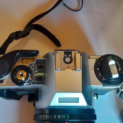 Pentax 35 mm camera Super Program Vivitar Series lens, Large Tamrac camera bag and MANY accessories