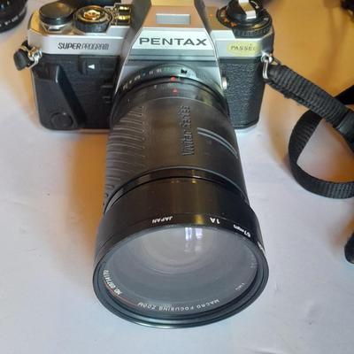 Pentax 35 mm camera Super Program Vivitar Series lens, Large Tamrac camera bag and MANY accessories