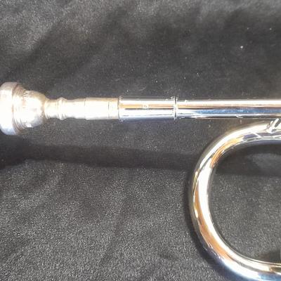 Connstellation by CONN Trumpet Marked H39088 B With original case HARD TO FIND THIS CLEAN!
