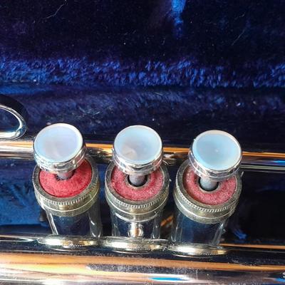 Connstellation by CONN Trumpet Marked H39088 B With original case HARD TO FIND THIS CLEAN!