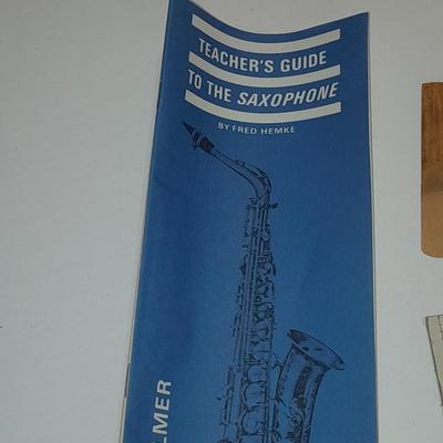 Beautiful vintage Martin Handcraft Low Pitch saxophone. "Searchlight".