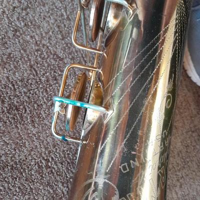 Beautiful vintage Martin Handcraft Low Pitch saxophone. "Searchlight".