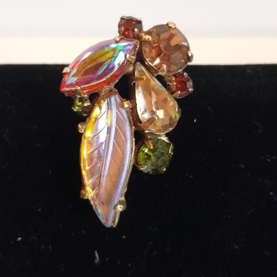 Vintage Kramer Bracelet Glass Leaf Stone Green Orange Amber Brown Rhinestones with matching clip on ear rings