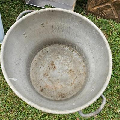 U.S. Issue Blankets & More  (OB2-JS)