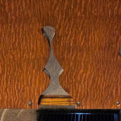 Vintage Wooden Rocking Chair (LR-JS)