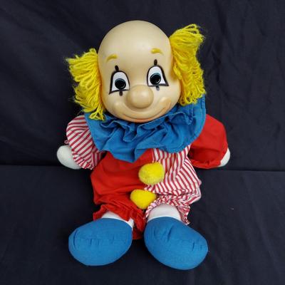 Porcelain Clown Dolls and more (OB4-BBL)