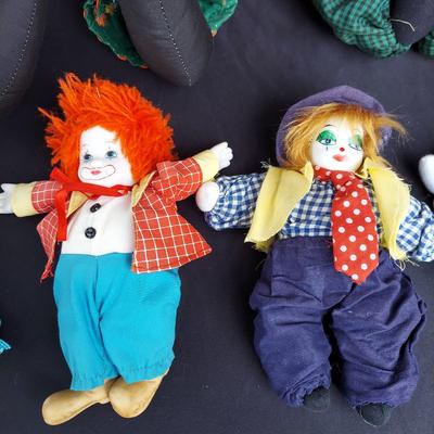 Porcelain Clown Dolls and more (OB4-BBL)