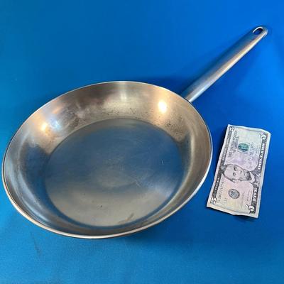 TRAMONTINA BRAZIL HIGH QUALITY CHEFâ€™S STAINLESS SAUTE PAN/SKILLET