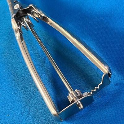 STAINLESS STEEL MELON BALLER