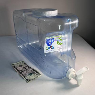 2.5 GALLON WATER DISPENSING CONTAINER