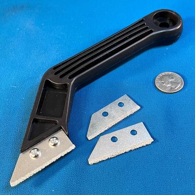 8â€ ANGLED GROUT HAND SAW WITH 2 EXTRA BLADES