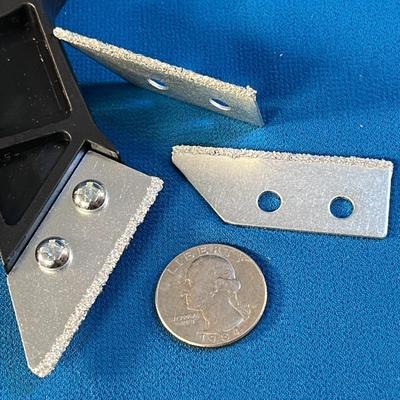 8â€ ANGLED GROUT HAND SAW WITH 2 EXTRA BLADES