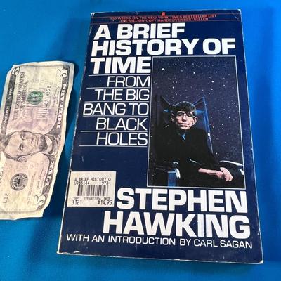 â€œA BRIEF HISTORY OF TIMEâ€ by STEPHEN HAWKING