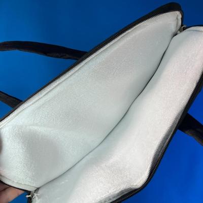 NEW WITH TAG â€œFOPATIâ€ LAPTOP BAG WITH VELOUR LINING